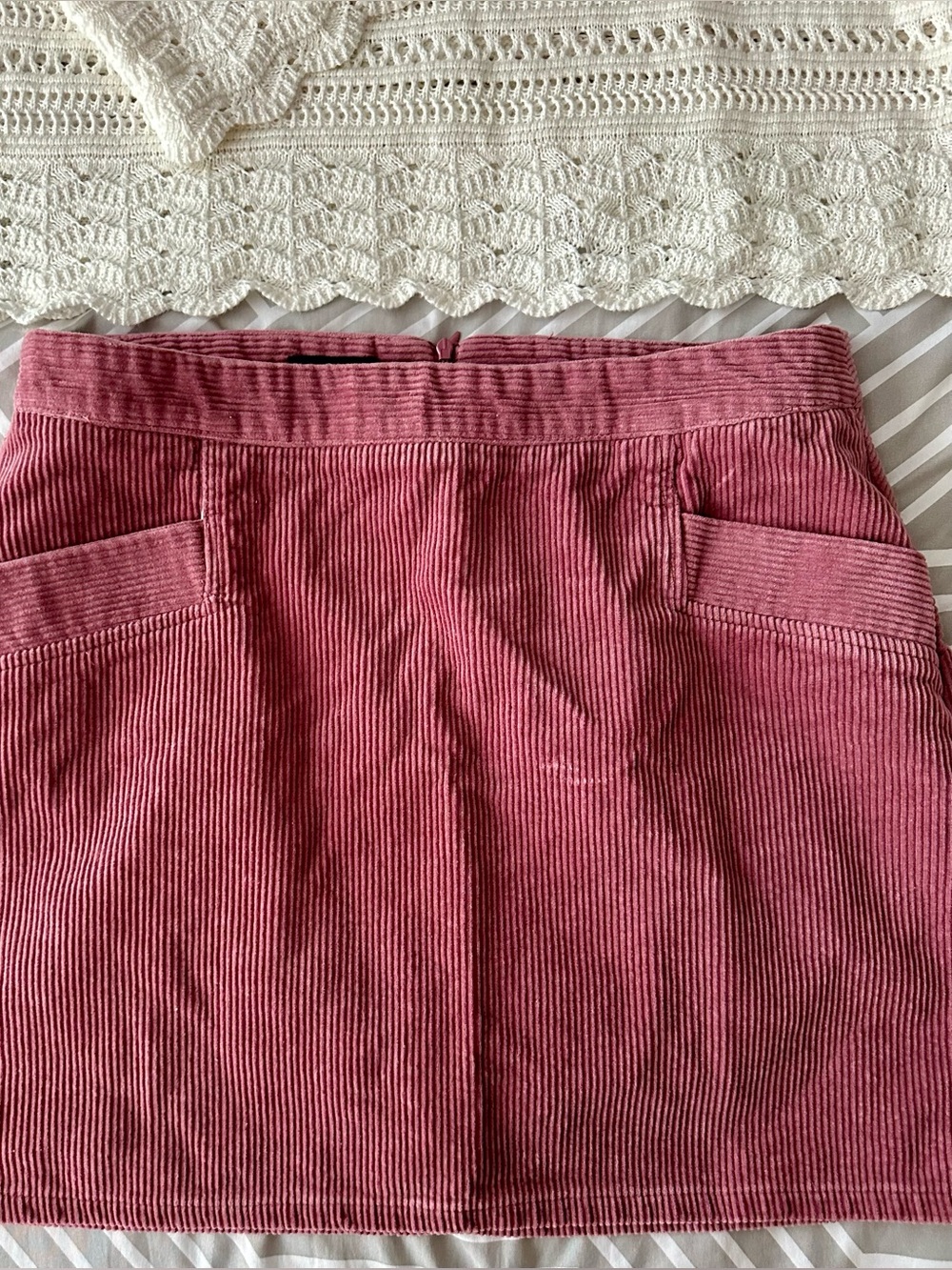 a.n.a Dusty Rose Corduroy Mini Skirt – Size 14